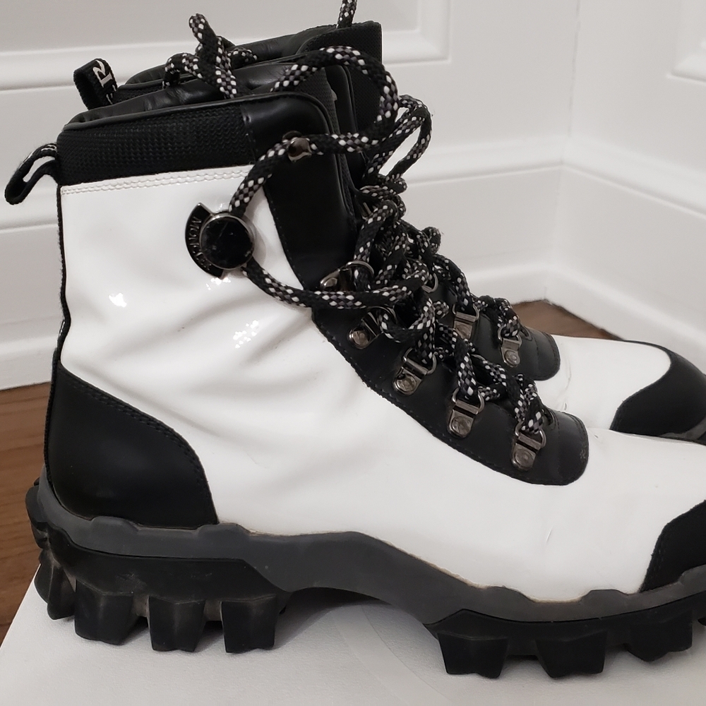 Moncler Helis White Black Leather Snow Hiking Boots Size 38.5 - Picture 4 of 15